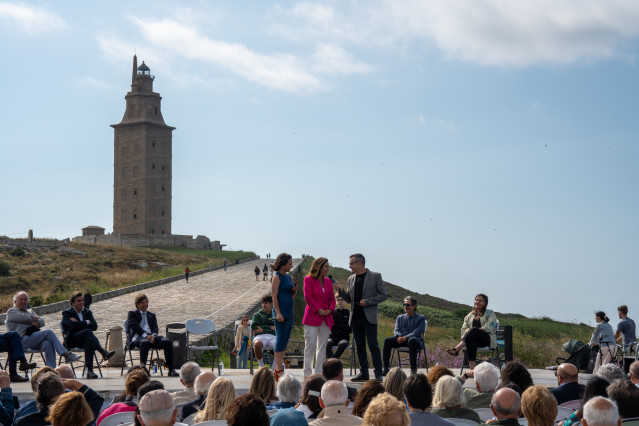 Acto conmemorativo de la declaración de la Torre de Hércules como Patrimonio de la Humanidad