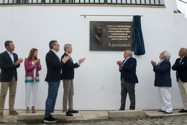 El presidente de la Xunta, Alfonso Rueda, en un acto en memoria de Victor Moro
