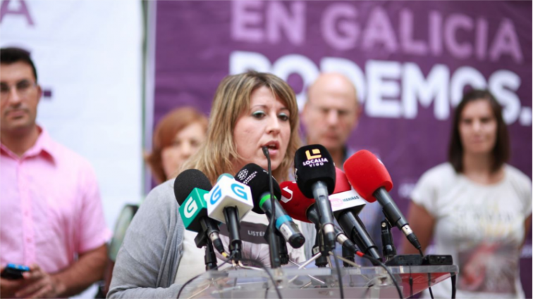 Críticos de Podemos acusan a Santos de llevar a la formación 