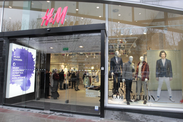 Archivo - Tienda de H&M en Castellana 200