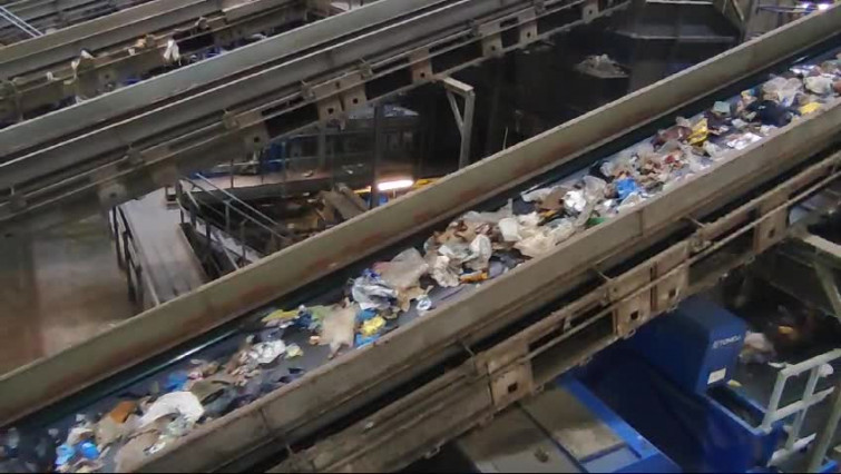 El recibo de la basura se dispara en Vigo desatando un cruce de acusaciones