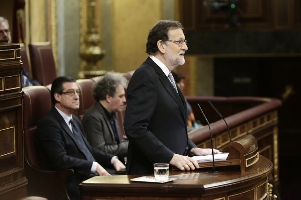 Archivo - Mariano Rajoy, presidente en funciones de España,  en la tribuna de oradores del Congreso