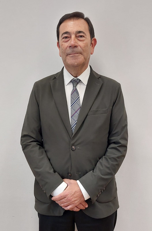 El magistrado Luis Pérez Merino, elegido por tercera vez juez decano de A Coruña