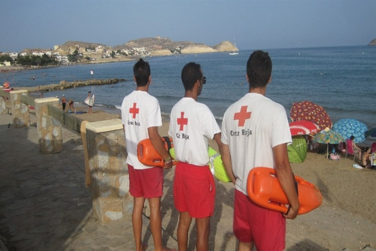 ​La falta de socorristas en las playas será crónica a corto plazo