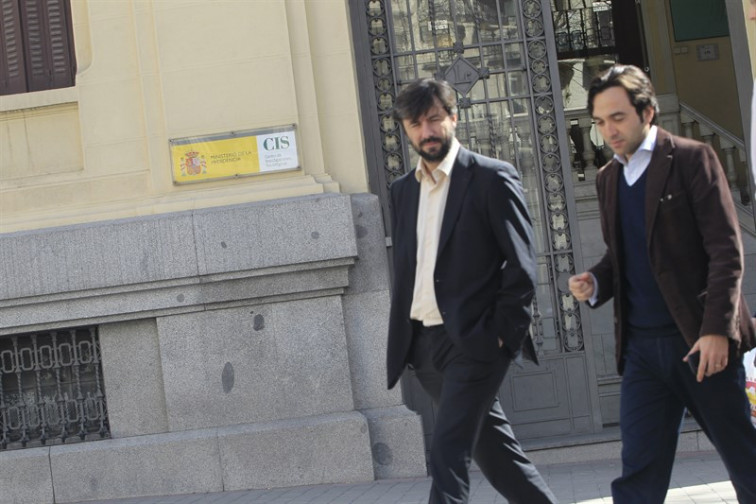 ​O adianto das eleccións en Galicia obriga ao CIS a externalizar as sondaxes