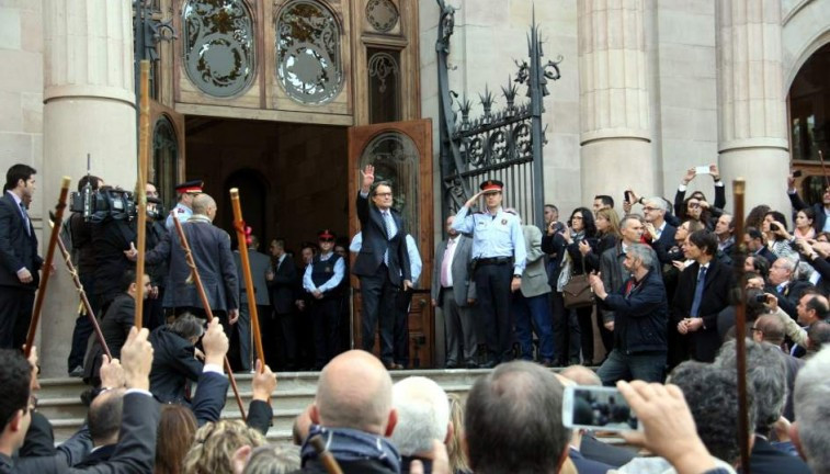 Artur Mas podría enfrentarse a 10 años de inhabilitación por desobediencia el 9N