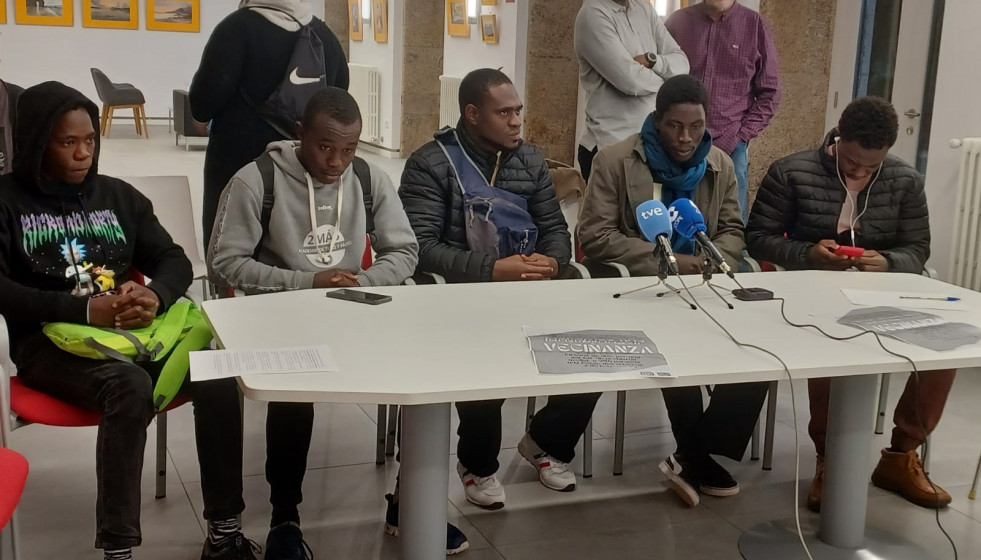 Rueda de prensa del Foro Galego da Inmigración para denunciar la sitaución de cinco migrantes con riesgo de quedarse en la calle