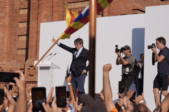 La casualidad si existe para Puigdemont, Álvarez y el ministro Albares
