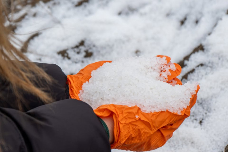 Un año después de la marea de pellets del Toconao todavía no hay normas para prevenir estos vertidos