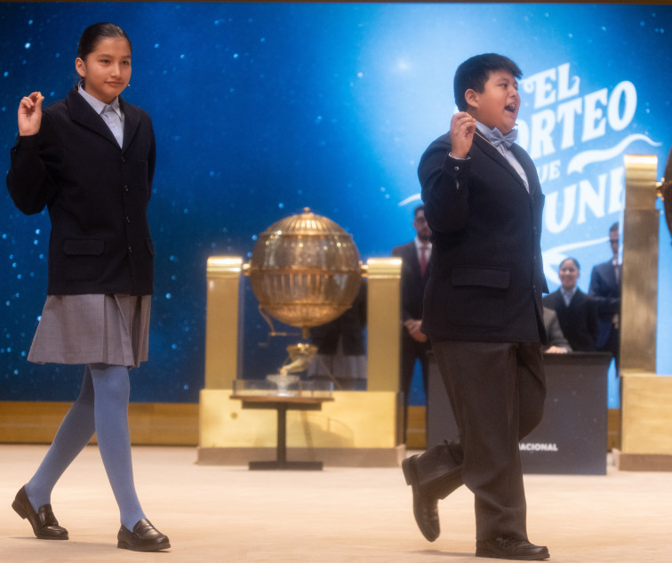 El 60.622, último quinto premio, vende una serie en A Coruña y otra en Ourense