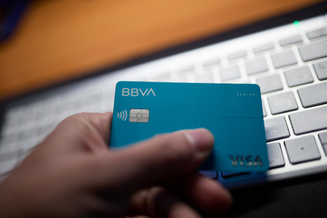 Archivo - Una tarjeta de crédito