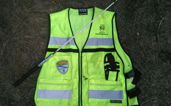 Axentes medioambientais interceptan un pescador nunha zona vedada do río Tea