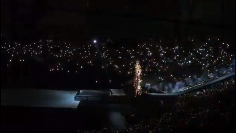 Salto mortal en silla de ruedas en la apertura de los Juegos Paralímpicos