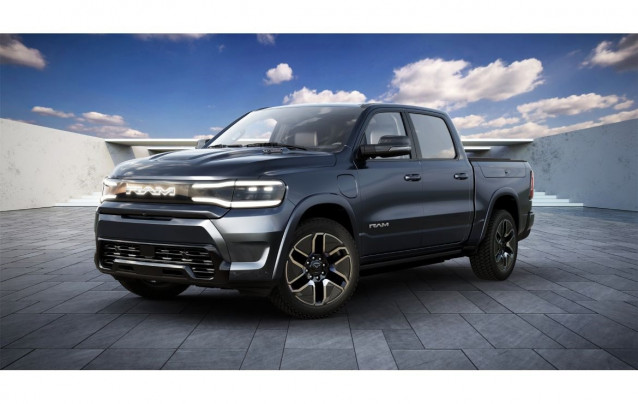 Archivo - Los aranceles de EE.UU. Afectarán más a Stellantis y Volkswagen y menos a BMW y Mercedes, según Scope Ratings.