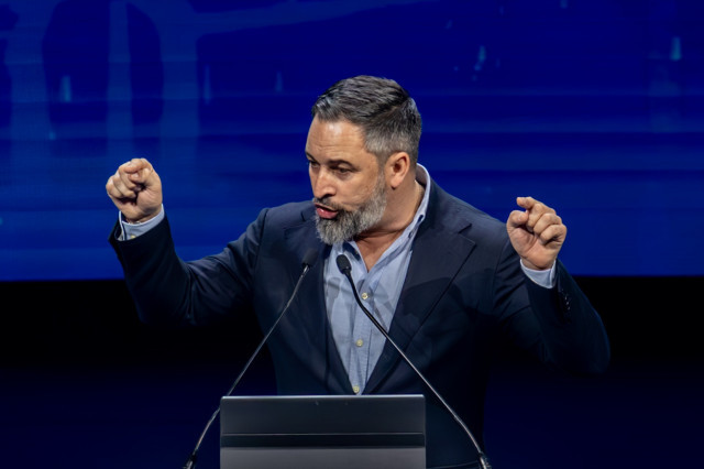 Santiago Abascal, el Kaiser Español, el patriota de pacotilla