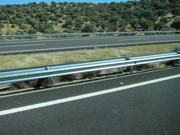 Dos fallecidos y un herido grave en un accidente provocado por un kamikaze en Guitiriz