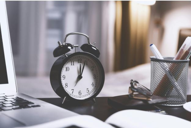 Desmintiendo mitos sobre el control horario en la productividad laboral: ¿Qué se anda diciendo?