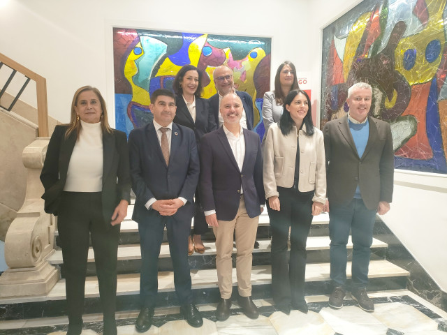 Jornada sobre la nueva ley de Industria y Autonomía Estratégica en la sede de Zona Franca de Vigo, con presencia de las tres ponentes de la norma, las socialistas Adriana Maldonado, Obdulia Taboadela y Cristina López.