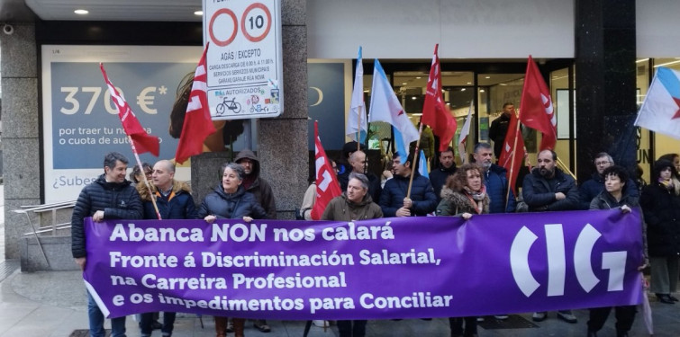 La Justicia condena a Abanca dos veces por el horario de sus empleados