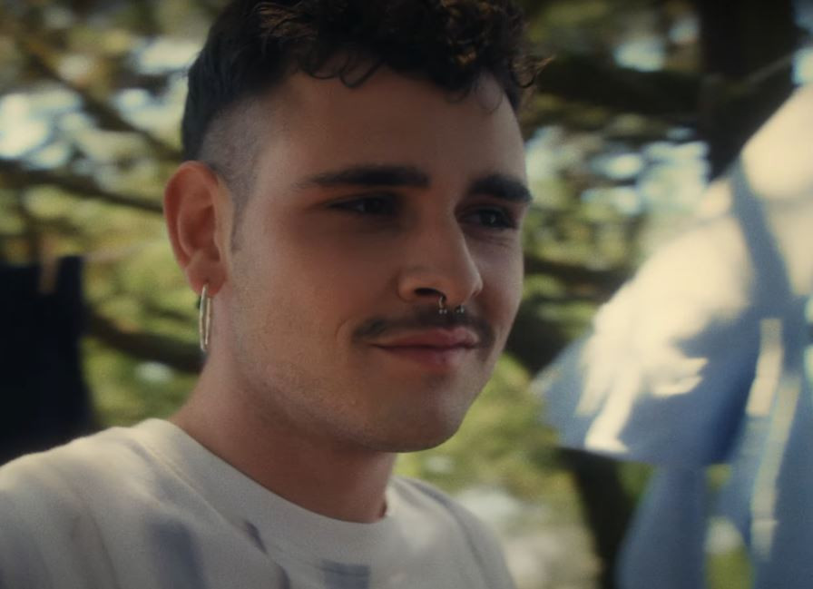 Mondra en Quererse Ben