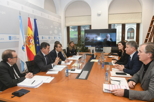 Reunión de responsables de la Xunta y la UDC