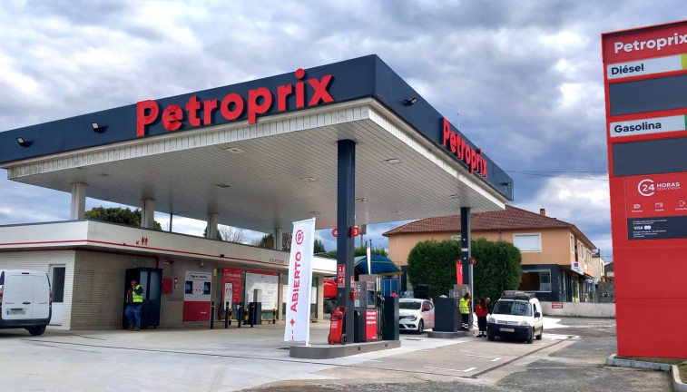Gasolinera 'low cost' Petroprix en Abegondo