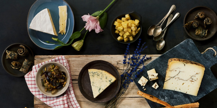 Cata exclusiva de quesos en El Corte Inglés de A Coruña para celebrar el Día Mundial del Queso