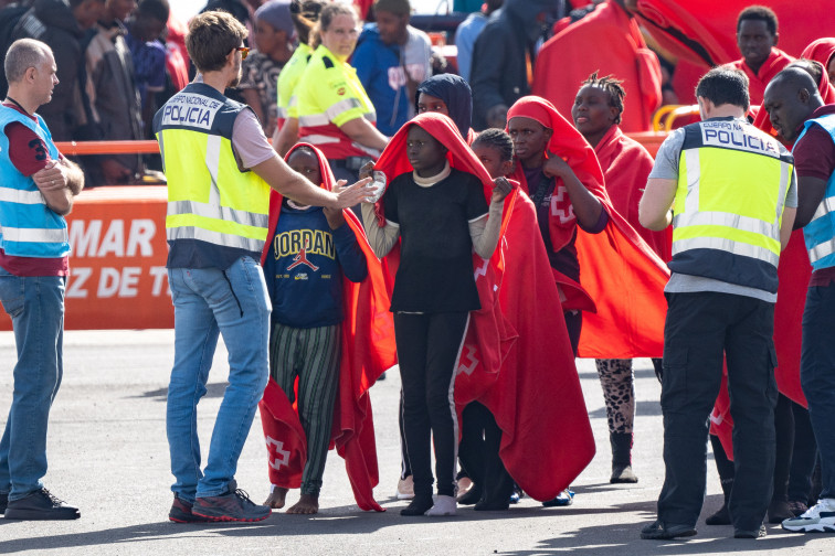 Santiago acogerá a 30 menores inmigrantes en breve, otros 30 ya están en A Coruña