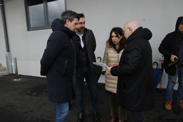 La conselleira de Economía e Industria, María Jesús Lorenzana, visita el parque empresarial de As Gándaras en Lugo