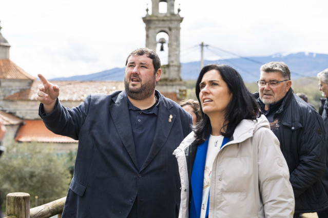 Paula Prado, durante la visita a San Xoán de Río.