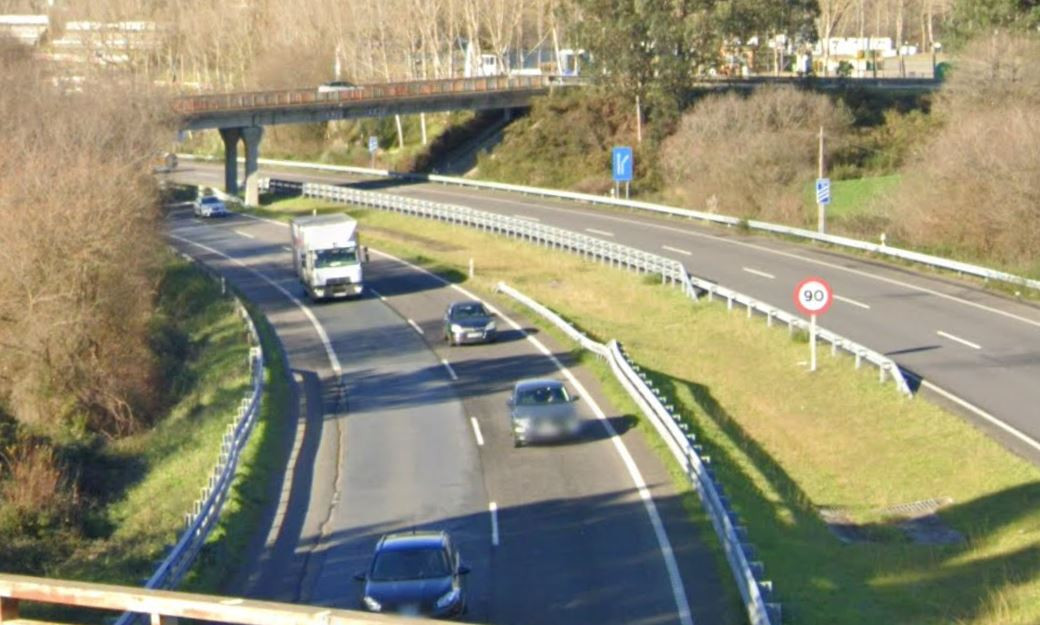 La A 6 a su paso por Moru00e1s en Arteixo en una imagen de Google Maps