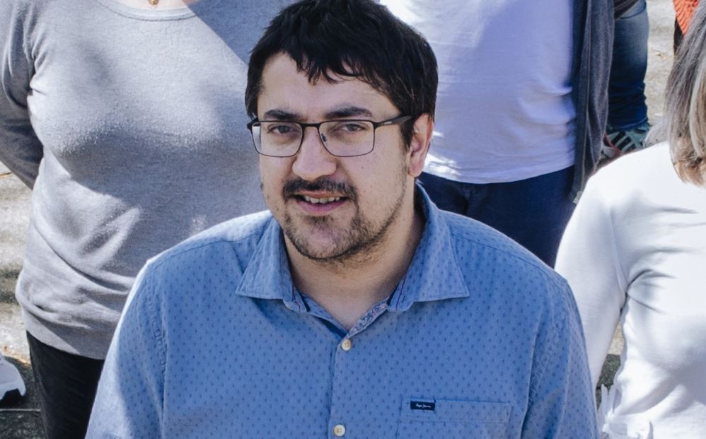 Antom Fente en una foto electoral de Por Chantada