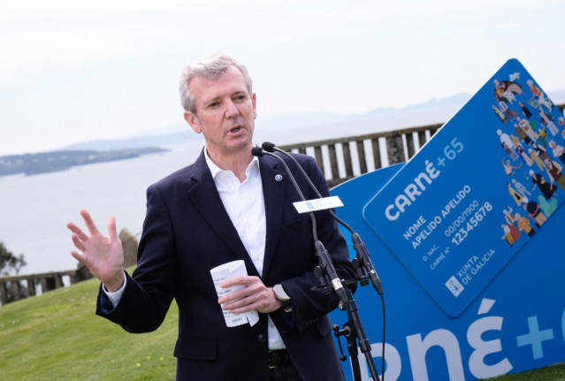 Rueda interviene en un acto en O Grove (Pontevedra).