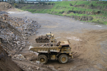 Archivo - Terrenos de la mina de Touro