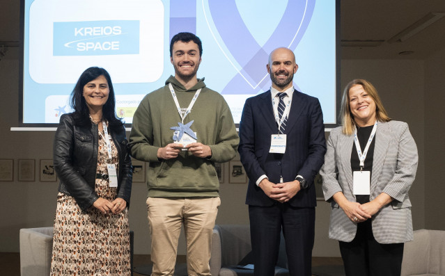 La empresa Kreios Space gana los Premios EmprendeXXI como la 'startup' de mayor impacto en Galicia.