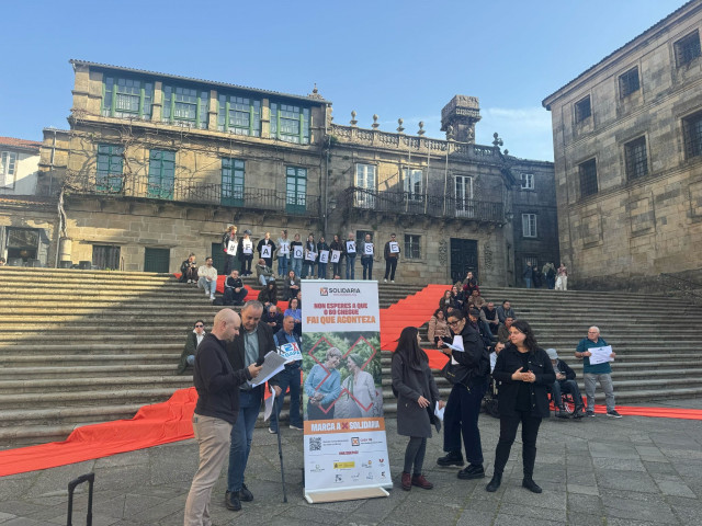 Acto simbólico en Santiago.