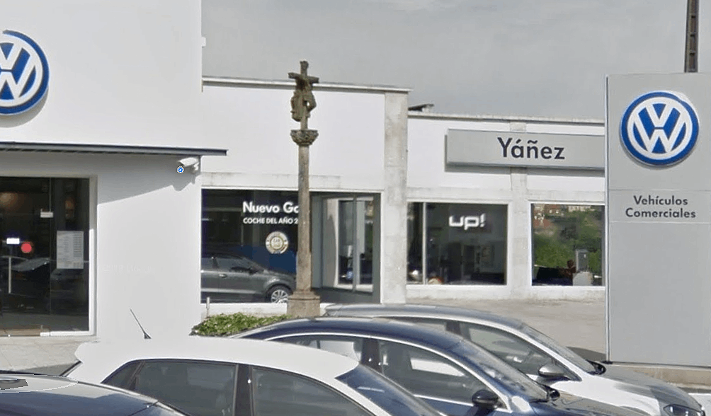 Concesionario Yau00f1ez en Santiago en una imagen de Google Street View