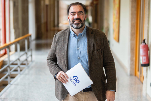 El portavoz parlamentario del PPdeG, Alberto Pazos.