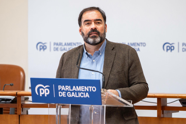 El portavoz parlamentario del PPdeG, Alberto Pazos.