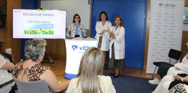 Pediatras destacan la importancia de la hidratación para el control y tratamiento de la dermatitis atópica.