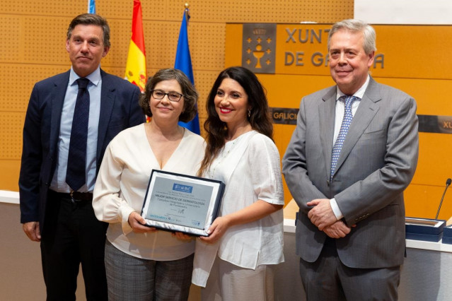 El conselleiro de Sanidade, Antonio Gómez Caamaño, clausura el acto de entrega de los premios Best In Class.