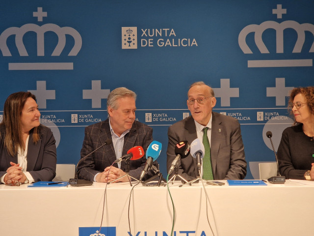 Caamaño y el rector este miércoles en Vigo.