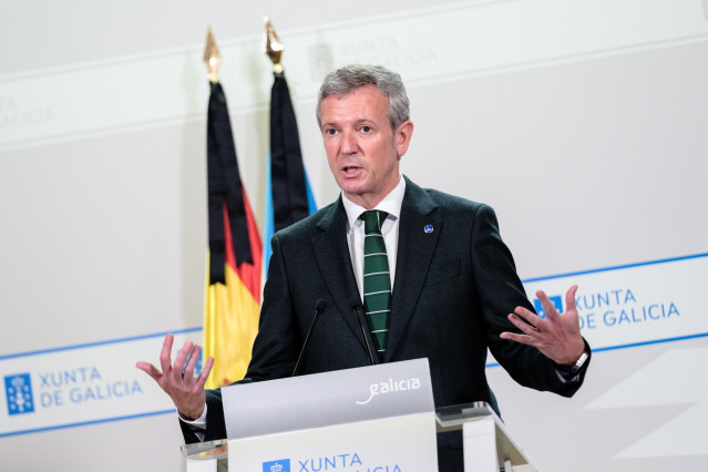 El titular del Ejecutivo gallego, Alfonso Rueda, en la rueda de prensa posterior a la reunión del Consello de la Xunta.