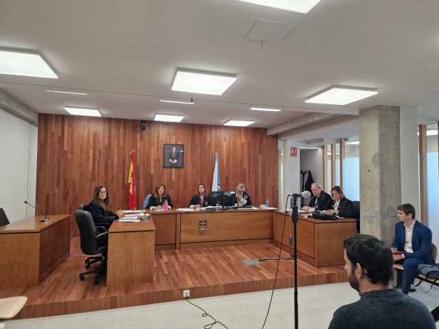 Acepta un año y nueve meses de prisión por estafar al hacerse pasar por trabajador de una agencia de viajes.