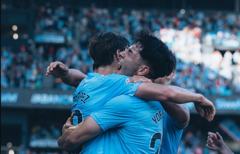 Fer Lu00f3pez celebra el primer gol frente al Villareal en una imagen del Celta