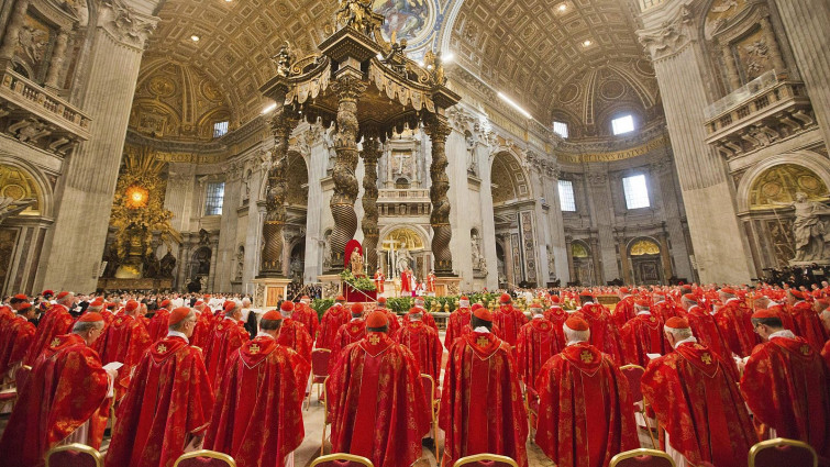 Geopolítica vaticana: El Espíritu Santo va viejo, pero esperemos que aún no chochee