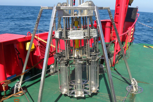 Sistema de muestreo empleado para obtener las muestras usadas en un estudio del IEO