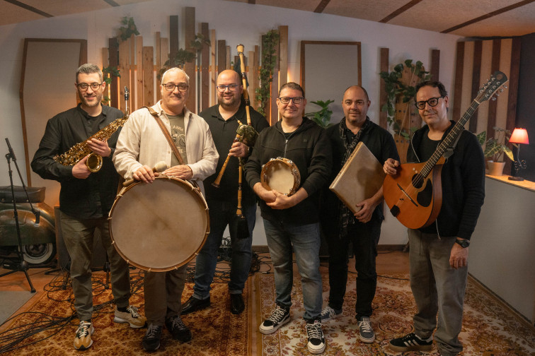 Ardentía lanzan “Túa nai e maila miña” y 