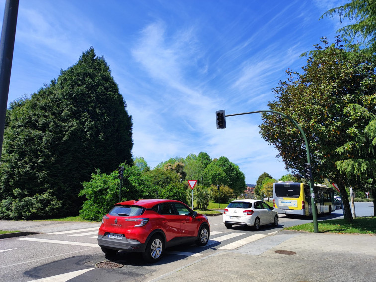 El apagón en las ciudades: orden de no usar el coche al no funcionar los semáforos y refuerzo policial en las calles