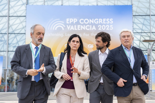 Dirigentes del PP gallego en Valencia.
